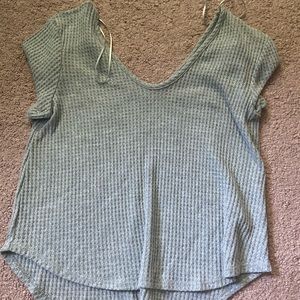 Paper crane v neck tee